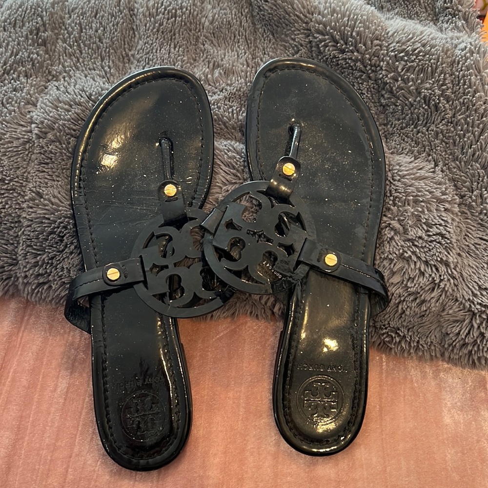 Tory Burch popular sandals 🤍